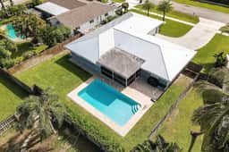5BR Lux WEF Mins to Palm Beach Pool Home + Game Room *NEW Arcade + AC