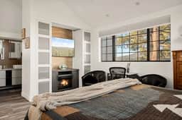 Cozy Lakefront Retreat w Views & Fireplace