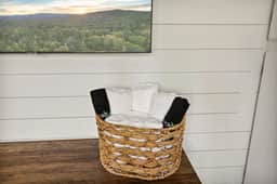 National Forest View Chalet: Hot Tub, A/C & BBQ
