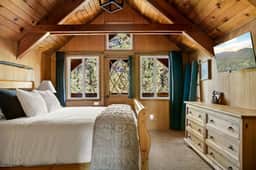 Hidden Pines - Hot Tub, BBQ & Pool Table