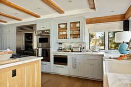 Whimsy by the Water Lakefront Cabin & Hot Tub