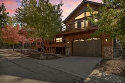 Enchanting Snow Escape | Hot Tub & Game Room