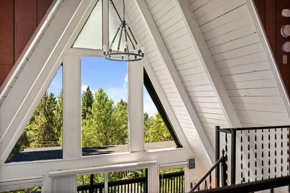 Casa Huntsted A-Frame Cabin near Snow Valley