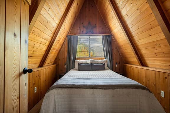Pines & Peaks: Trending A-Frame, SPA, Games & AC
