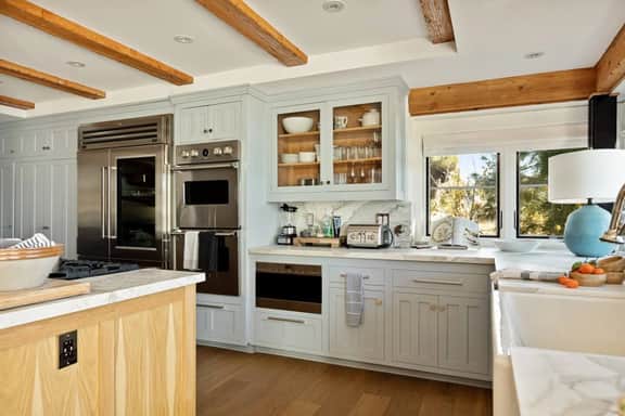 Whimsy by the Water Lakefront Cabin & Hot Tub