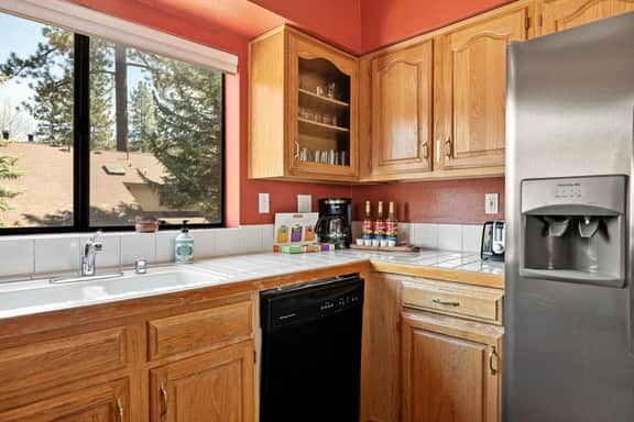 Nest At Moonridge, w/ Hot tub & Golf Course Views